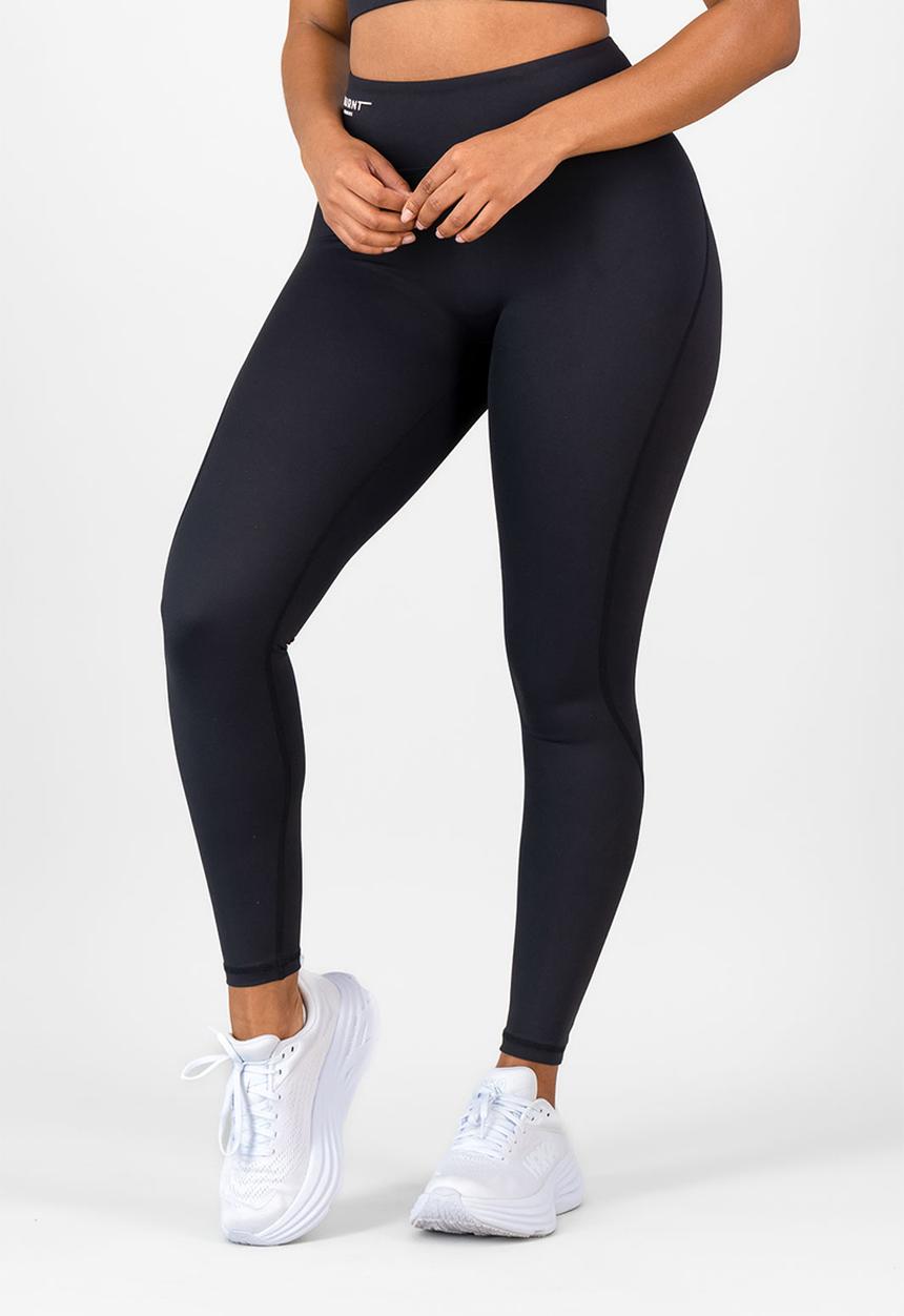 Burnt  - Essential Arise Legging Full- Black