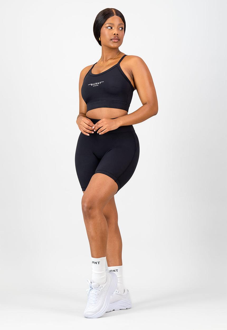 Burnt  - Essential Arise Short 6-inch Inseam- Black