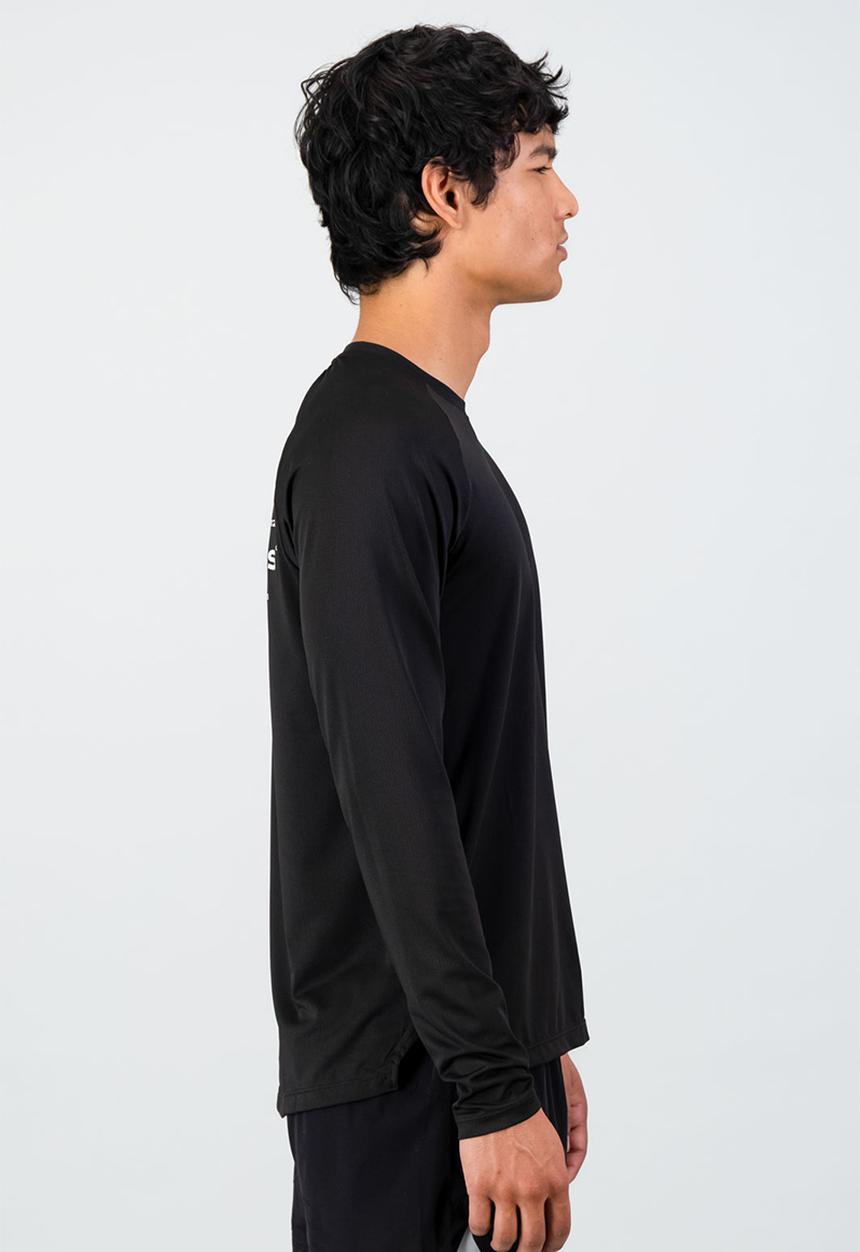 Burnt  - Fundamental Active Long Sleeve - Black