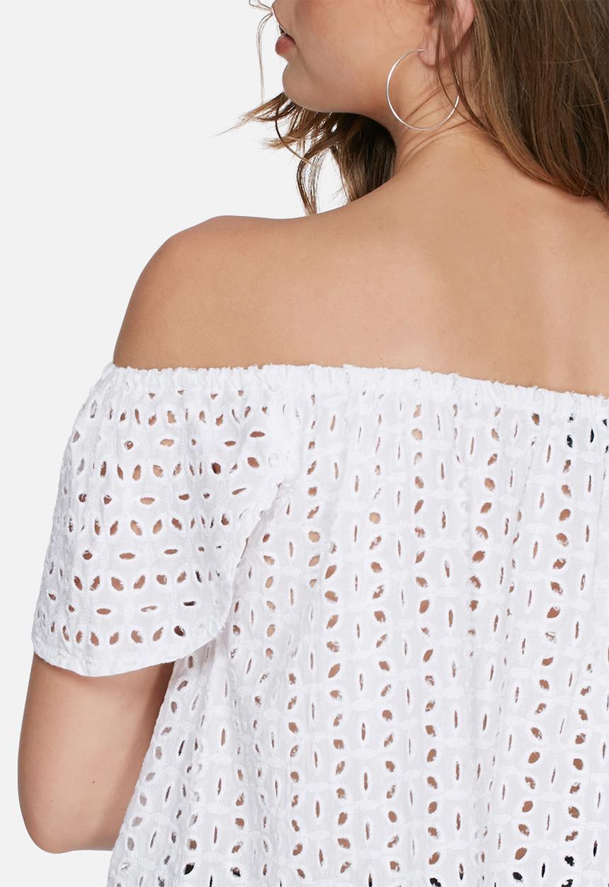 Missguided - Lace off shoulder blouse