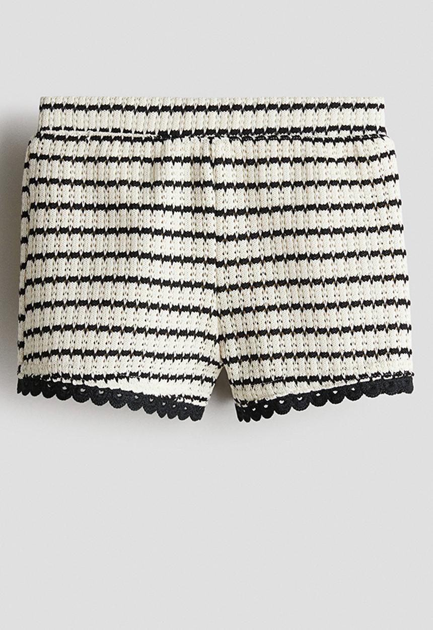 H&M - Textured-knit shorts - light beige & black striped