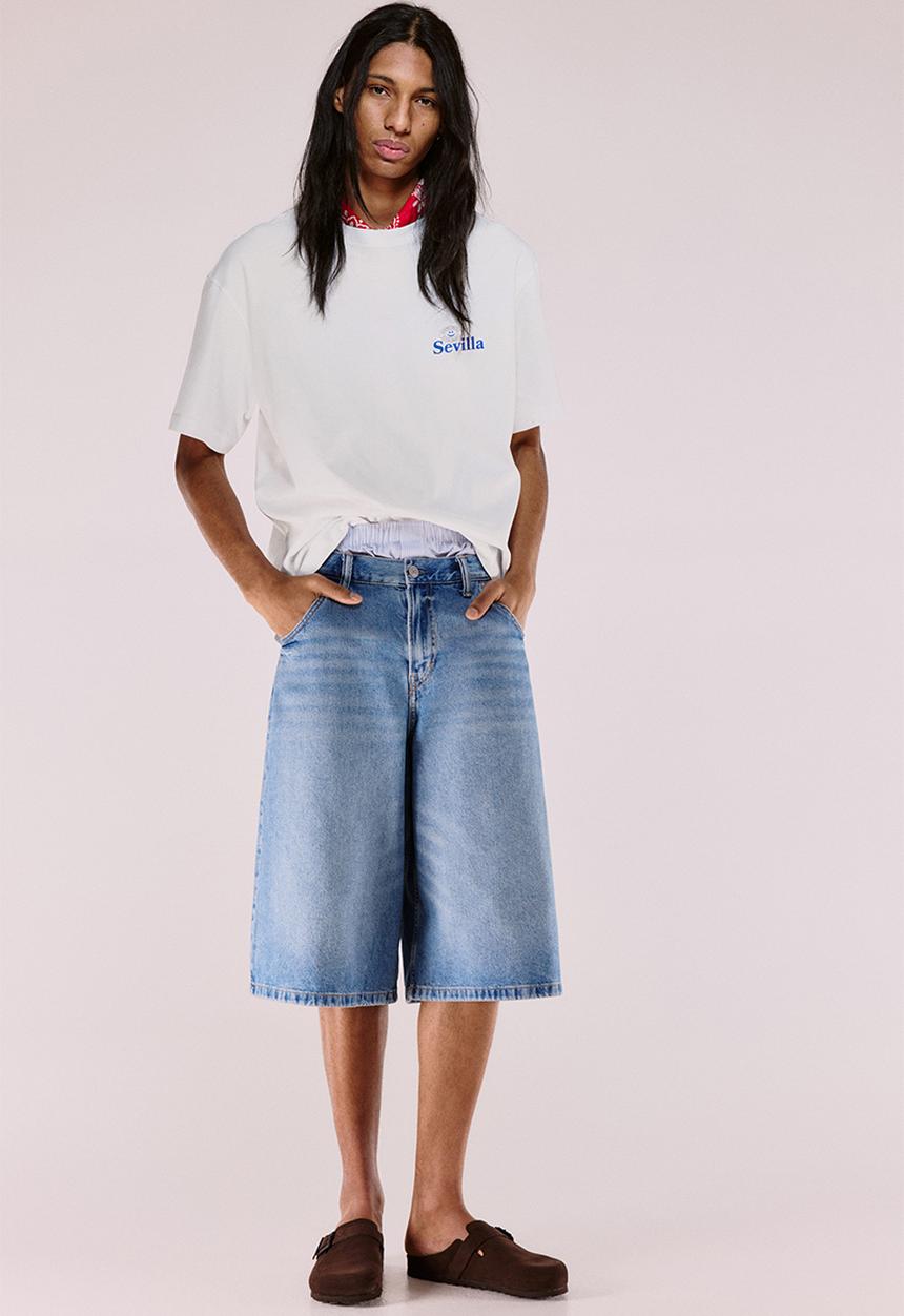 H&M - Loose fit printed T-shirt - white/sevilla