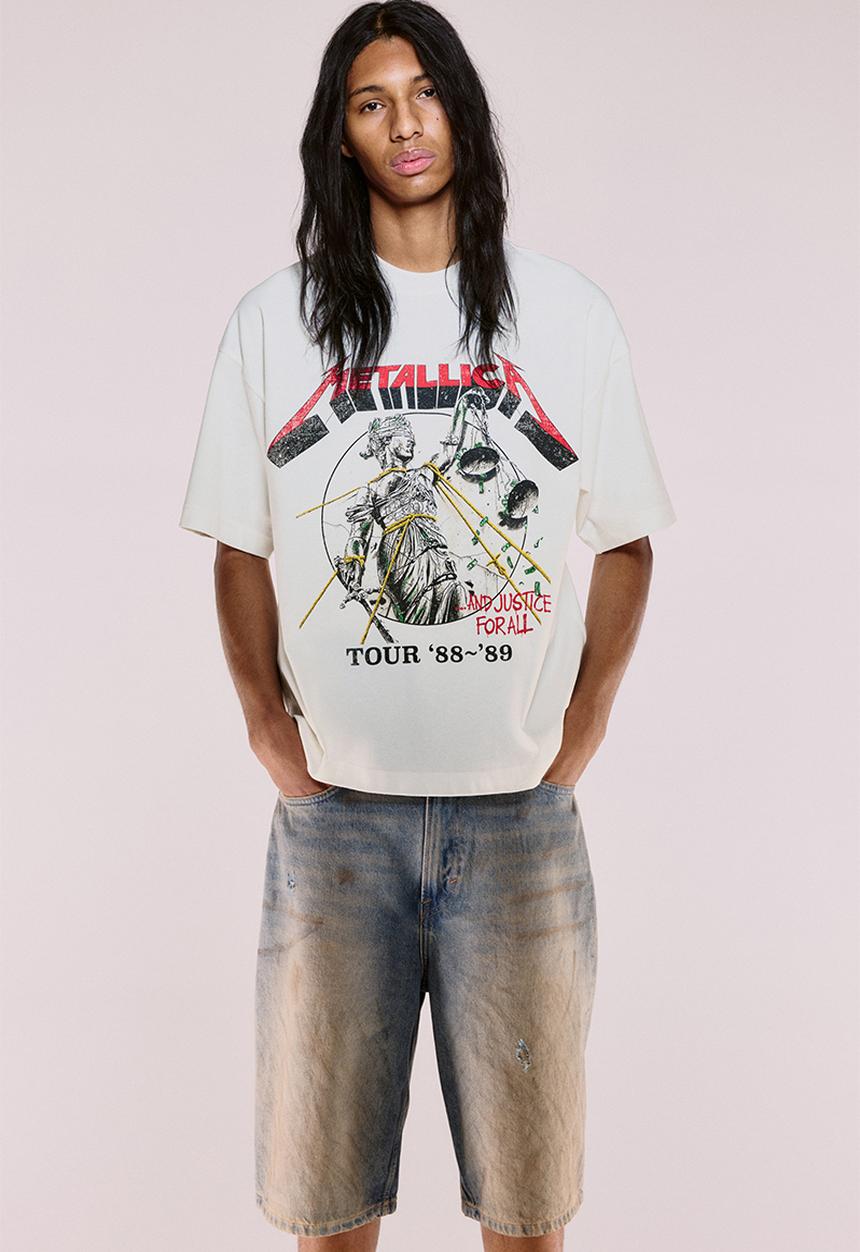 H&M - Oversized fit T-shirt - white/metallica 