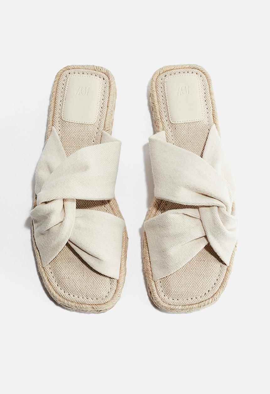 H&M - Twist-detail espadrille sandals - light beige