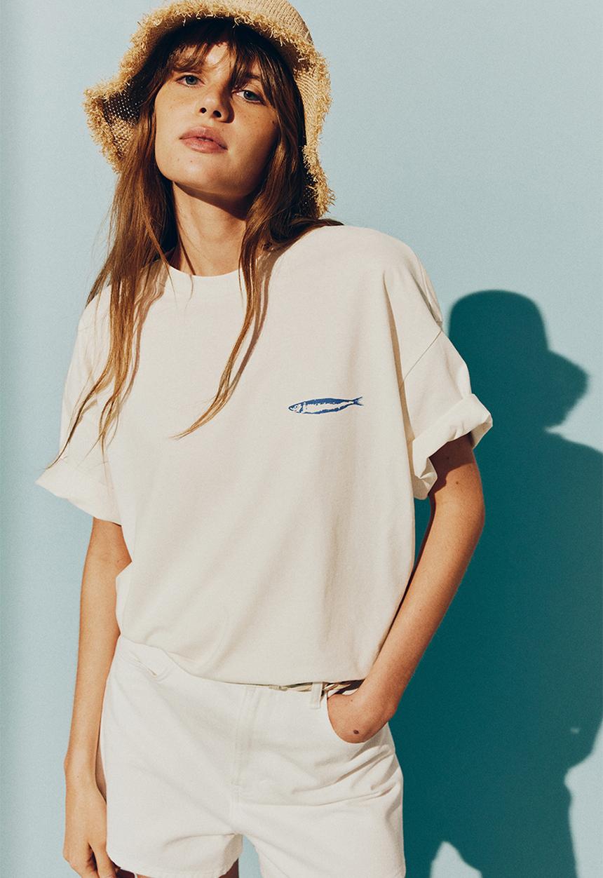 H&M - Oversized motif-detail t-shirt - white sardines