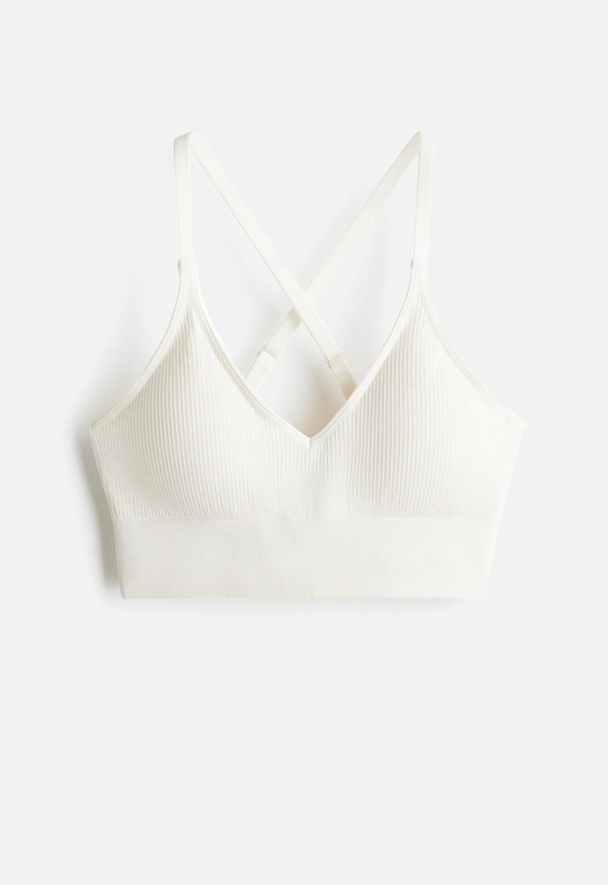 H&M - Seamless medium support sports bra with drymove™ - white