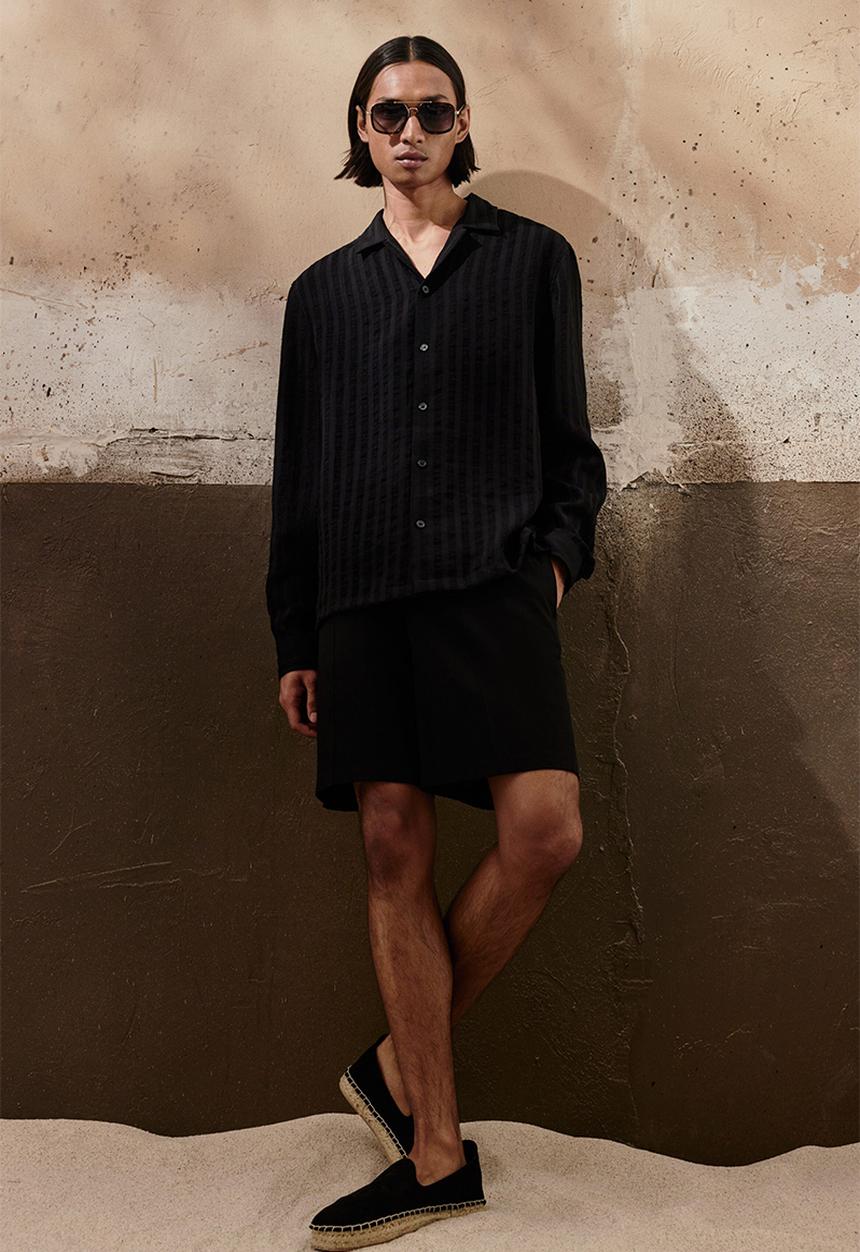 H&M - Regular fit long-sleeved resort shirt - black