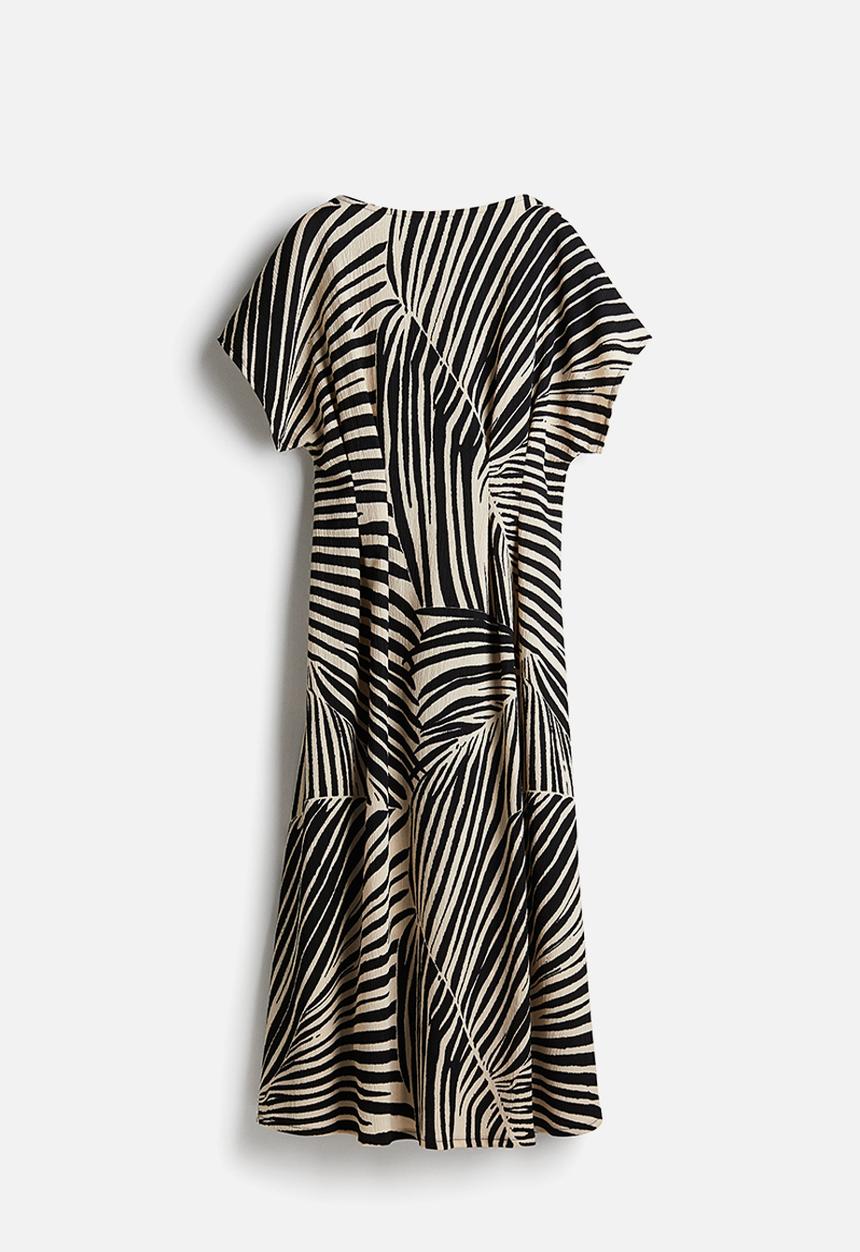 H&M - Waisted maxi dress - black patterned