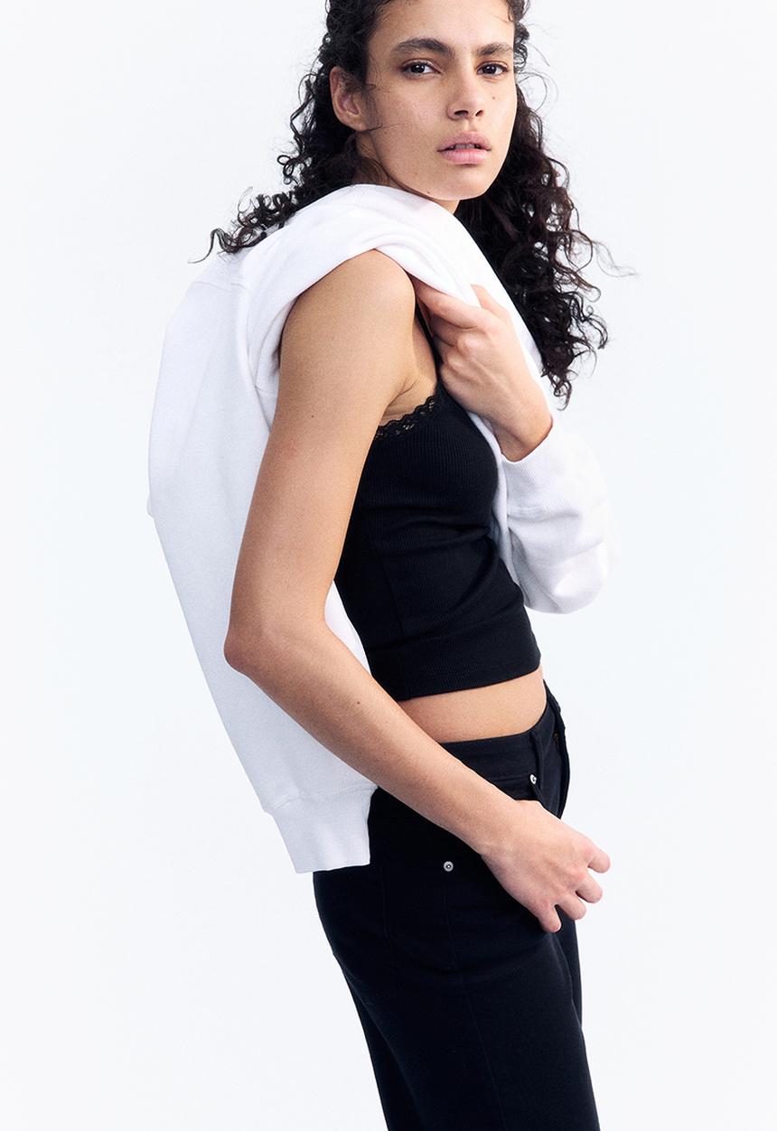 H&M - Lace-trimmed vest top - black