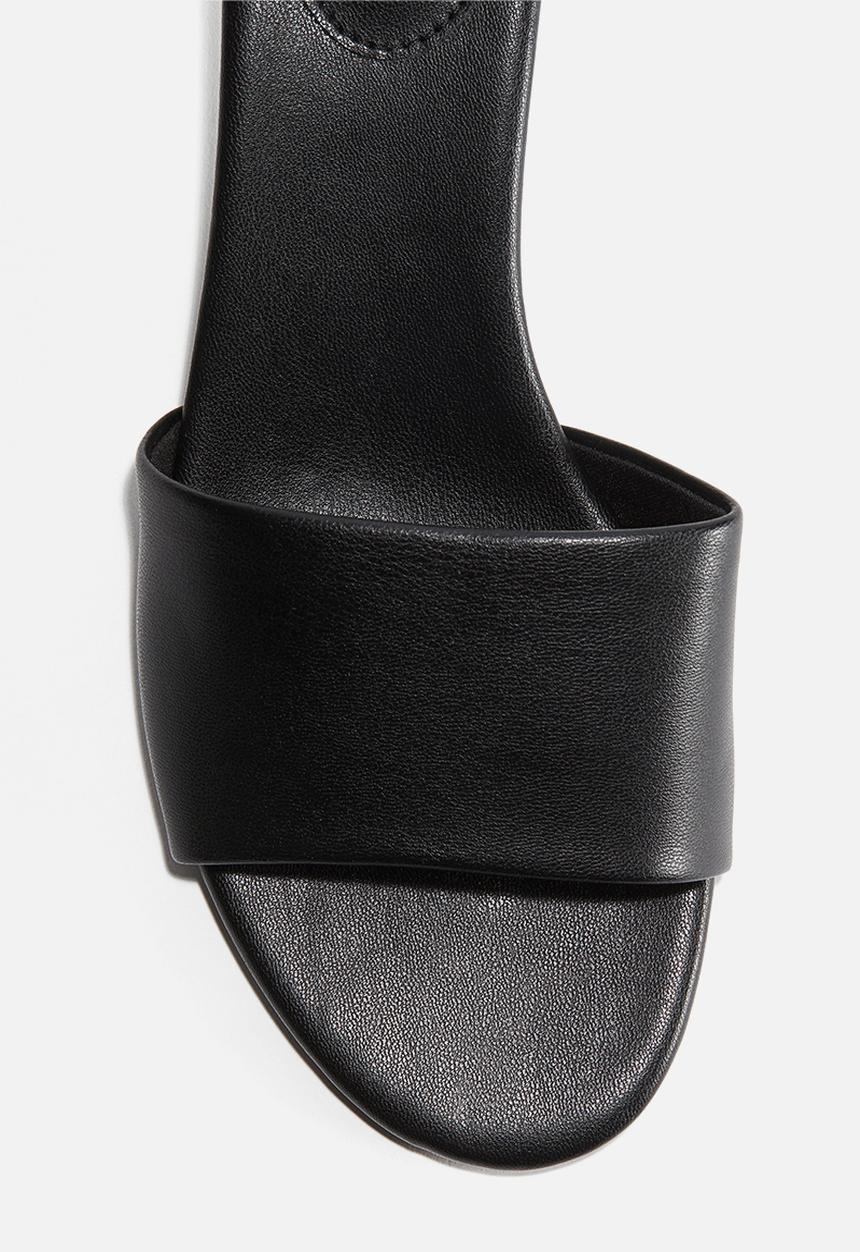 H&M - Heeled sandals - black