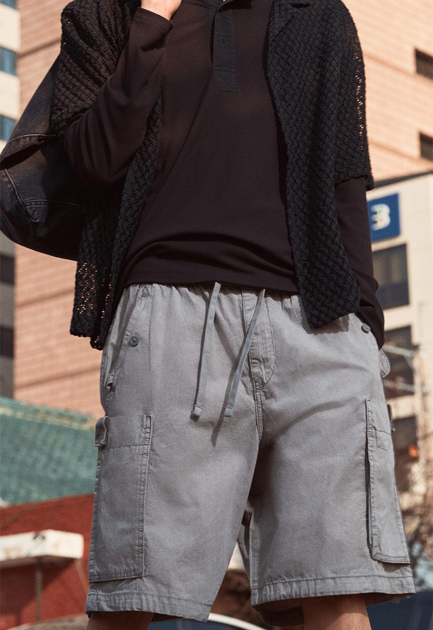 H&M - Loose fit cargo shorts - grey