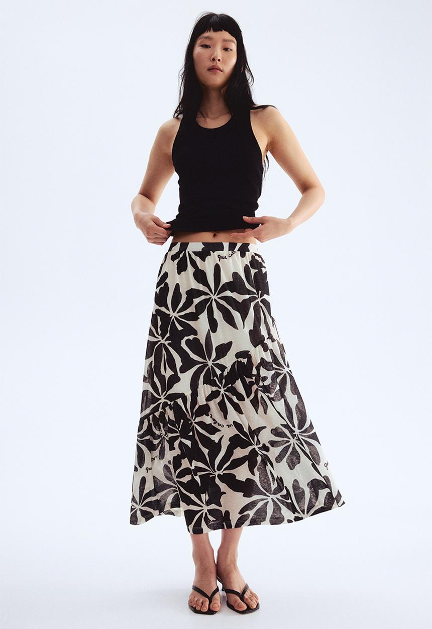 H&M - Sheer-knit skirt - white & black floral 