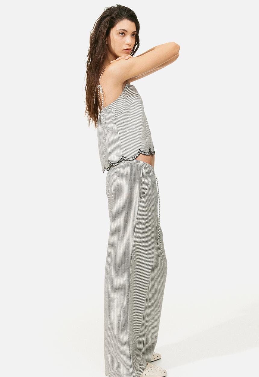 H&M - Straight drawstring trousers - white & black striped