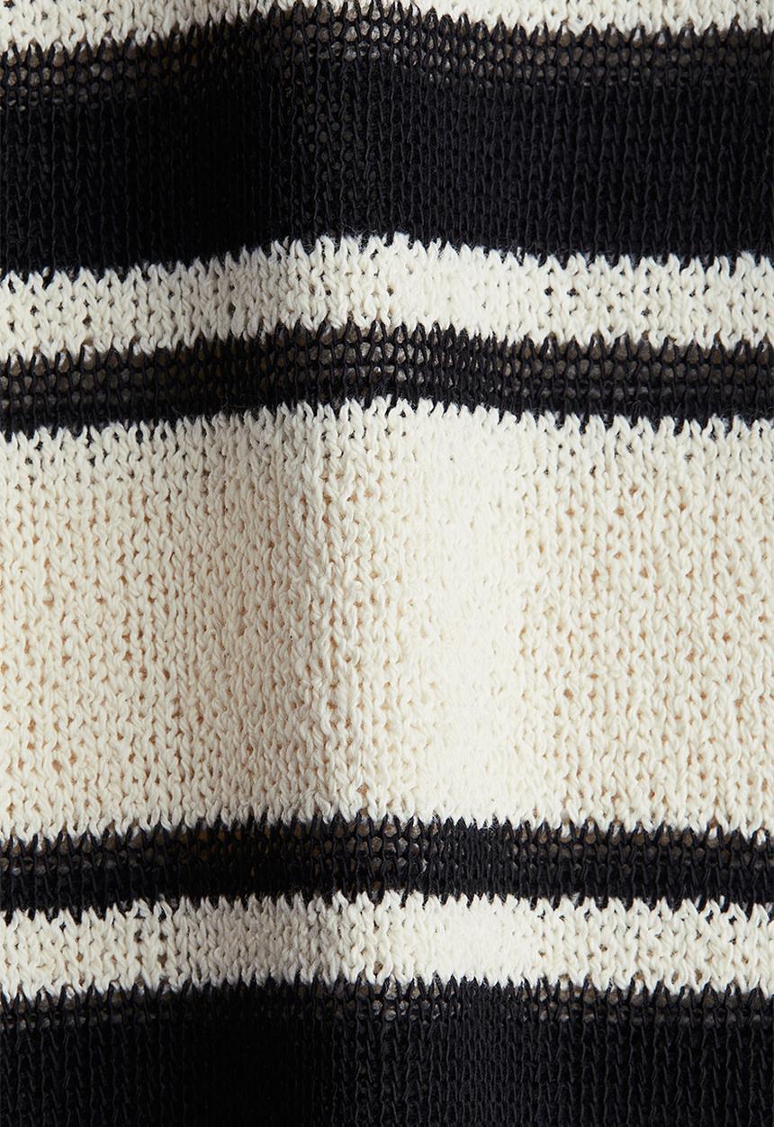 H&M - Collared knitted top - cream & black striped