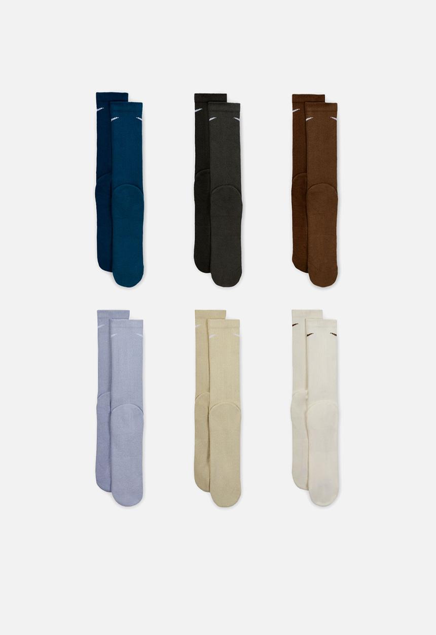 Nike - Nike Everyday Plus Cushioned - multi