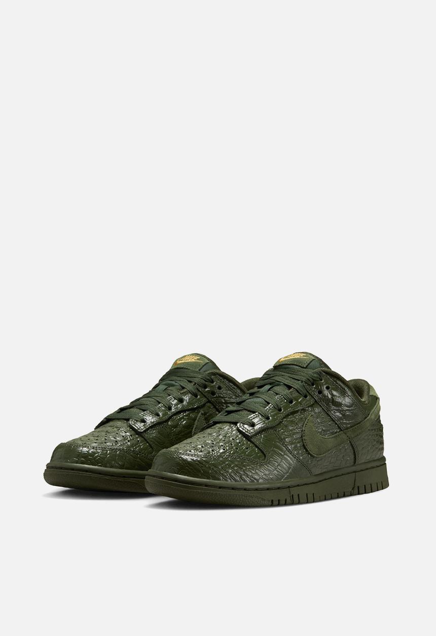 Nike - Dunk Low