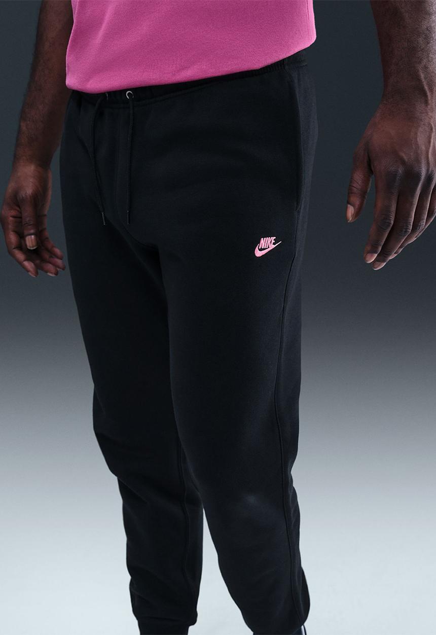 Nike - NSW  Club BB Jogger - Black/Black/Pinksicle