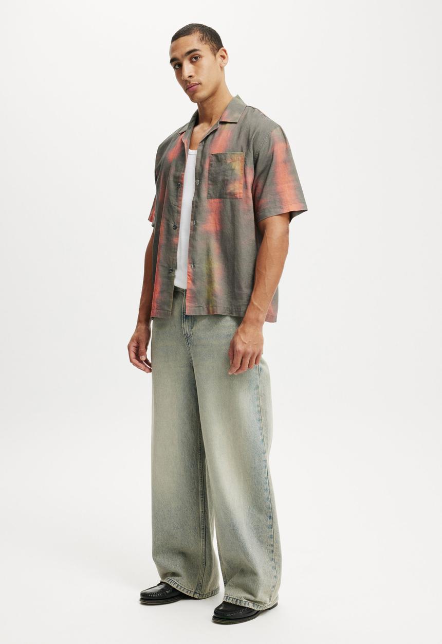 Cotton On - Taylor Short Sleeve Shirt - Burnt Orange Print