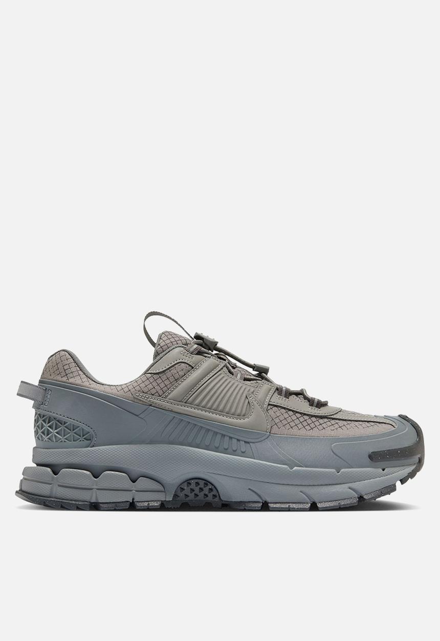 Nike - Zoom Vomero Roam