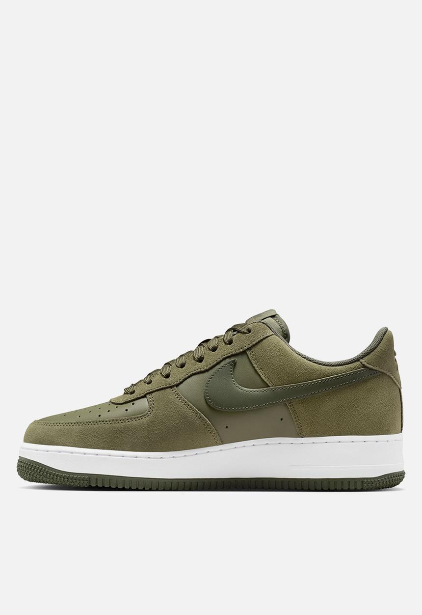 Nike - Air Force 1 '07 LV8