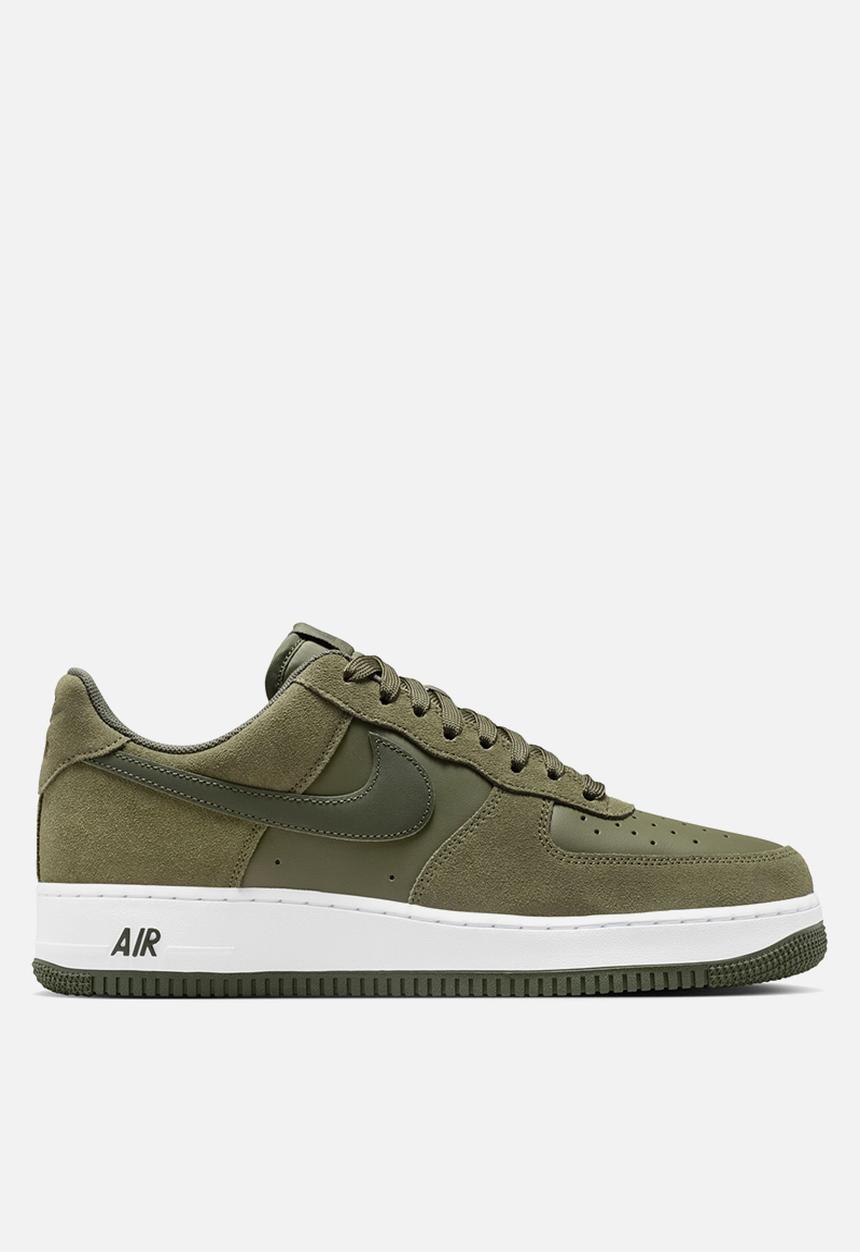 Nike - Air Force 1 '07 LV8