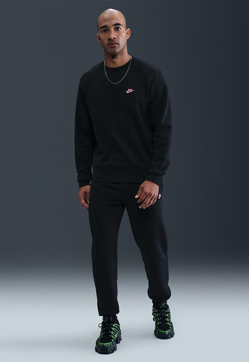 Nike - NSW  Club BB  Crew  - Black/Pinksicle