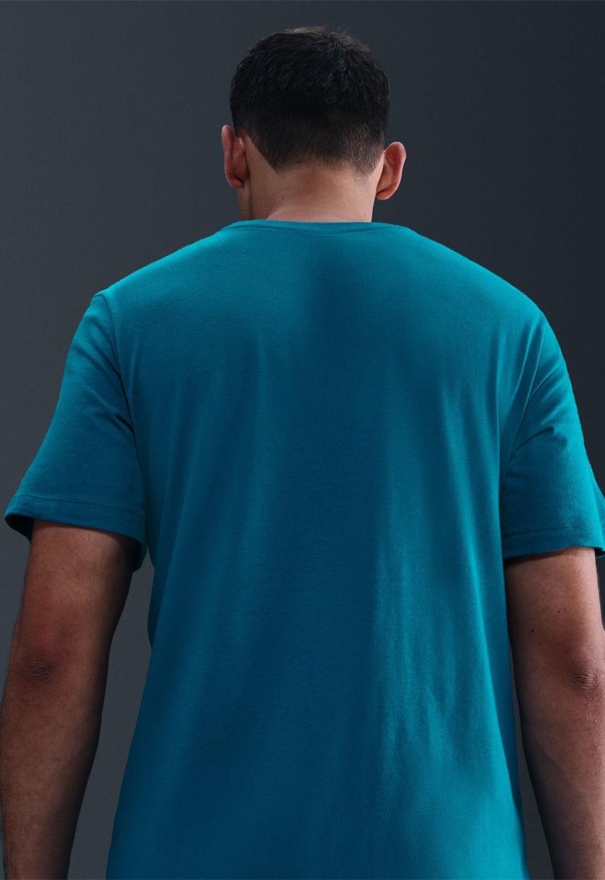 Nike - NSW  Swoosh  Dan Graphic Tee  - Green Abyss