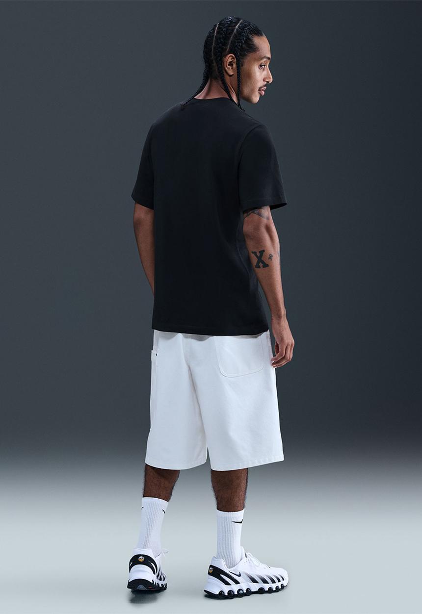Nike - NSW  Tee  Seasonal Club - Black