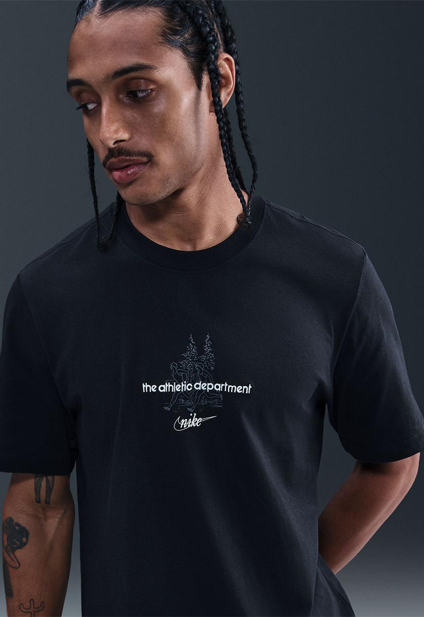 Nike - NSW  Tee  Seasonal Club - Black