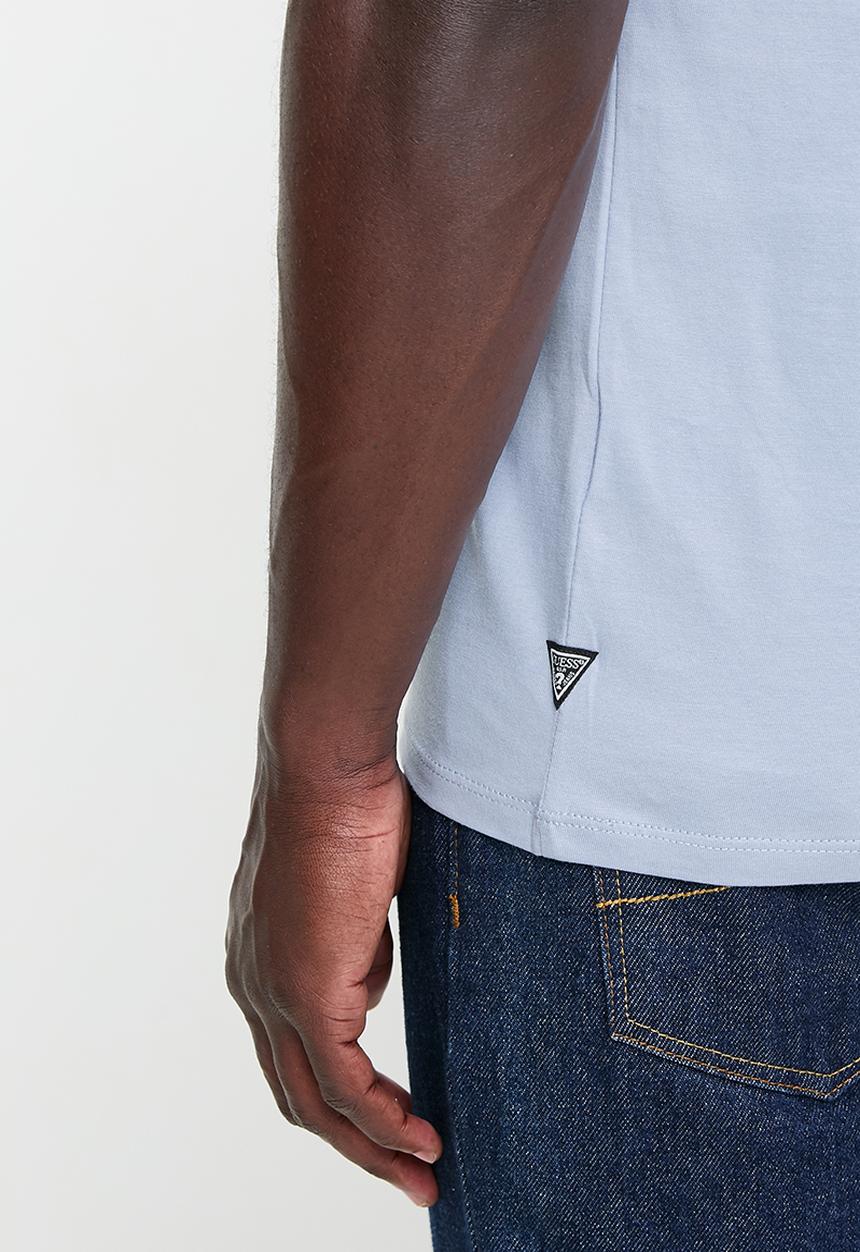 GUESS - Ss Bsc Guess Embroidery Logo - Nimbus Blue Multi