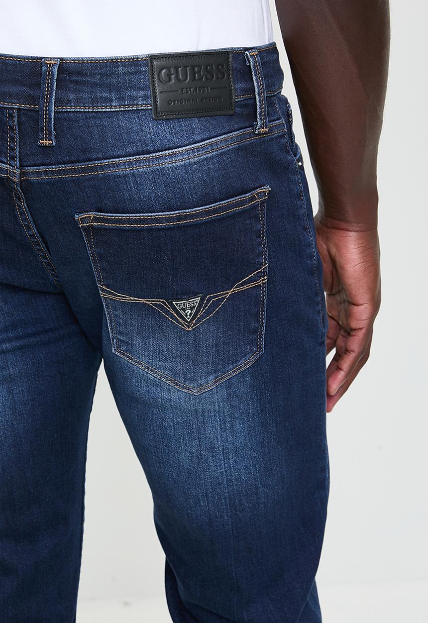 GUESS - Slim Straight - Dark Wash