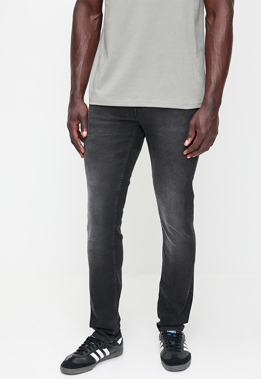 GUESS - Skinny - Washed Back Black Wash