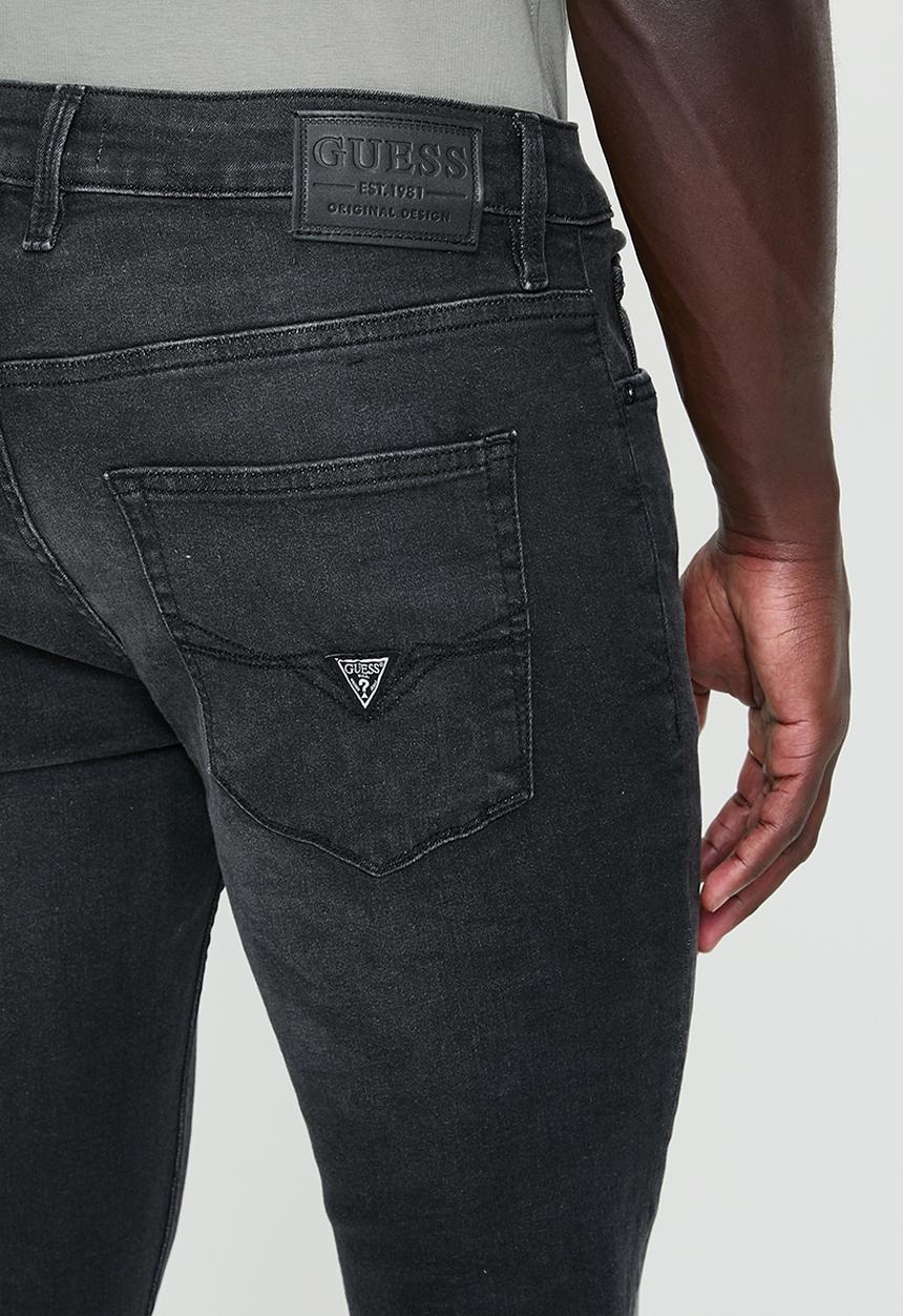 GUESS - Skinny - Washed Back Black Wash