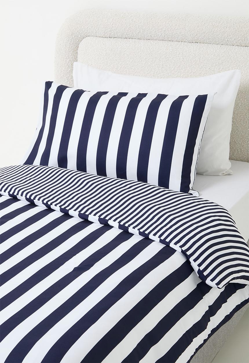 Sixth Floor - Stripe duvet cover - blue