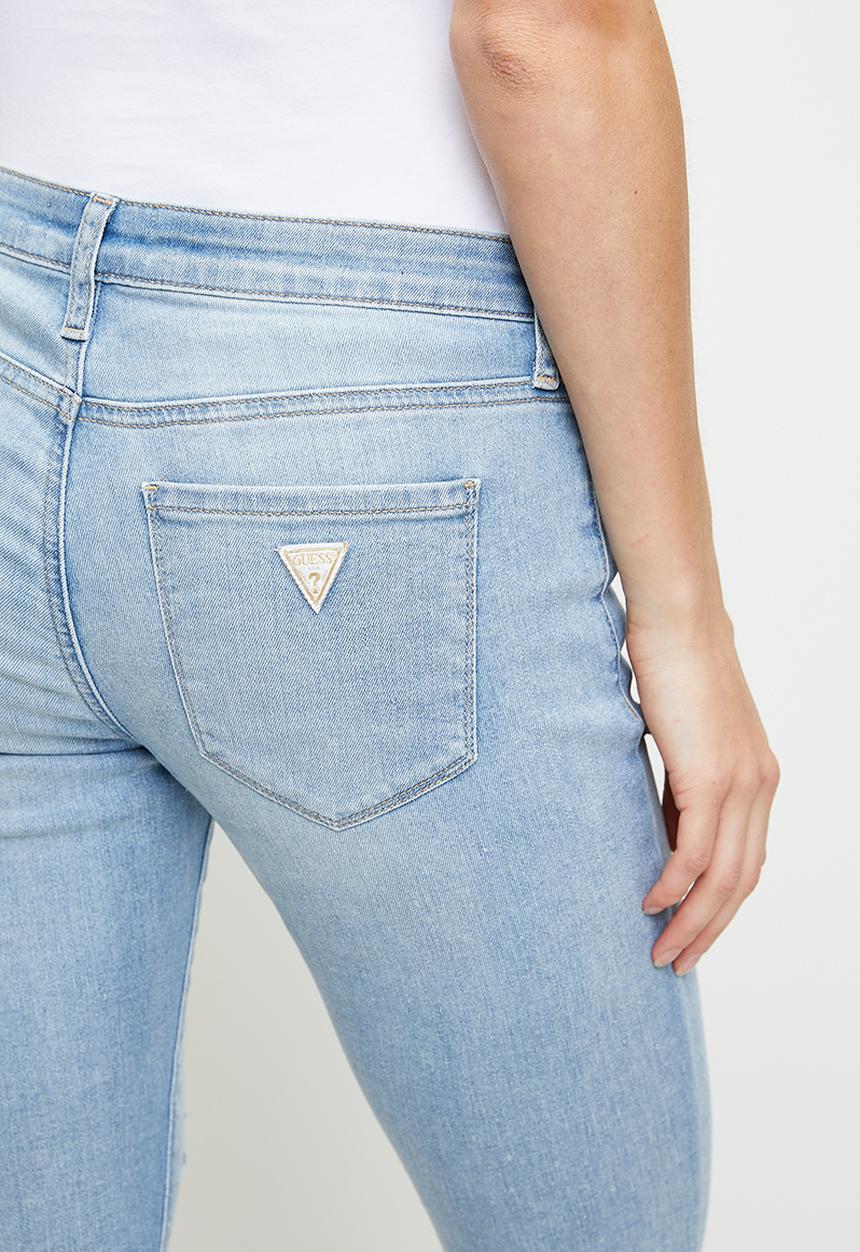 GUESS - Tayla Power Skinny Jeans - Light Wash