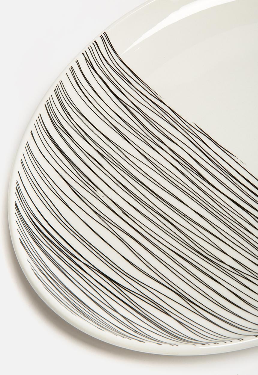 Sixth Floor - Rough lines platter