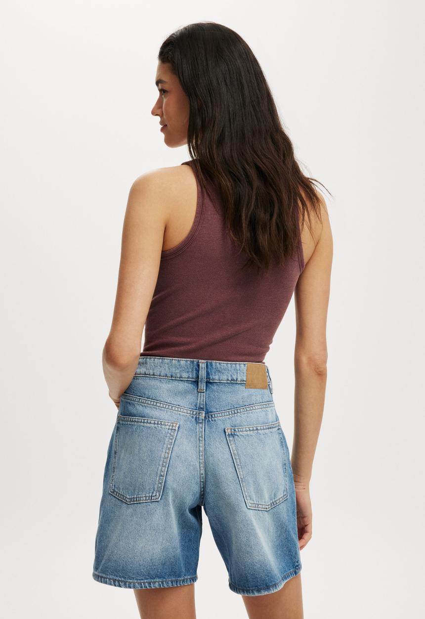 Cotton On - Relaxed Denim Short - Y2K Tint Blue