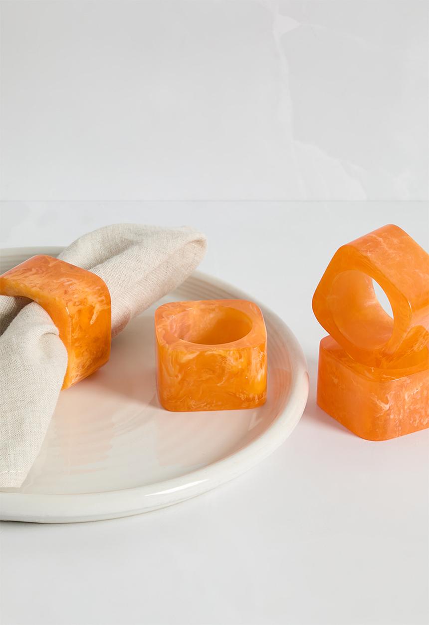 Sixth Floor - Resin napkin rings set of 4 - rust