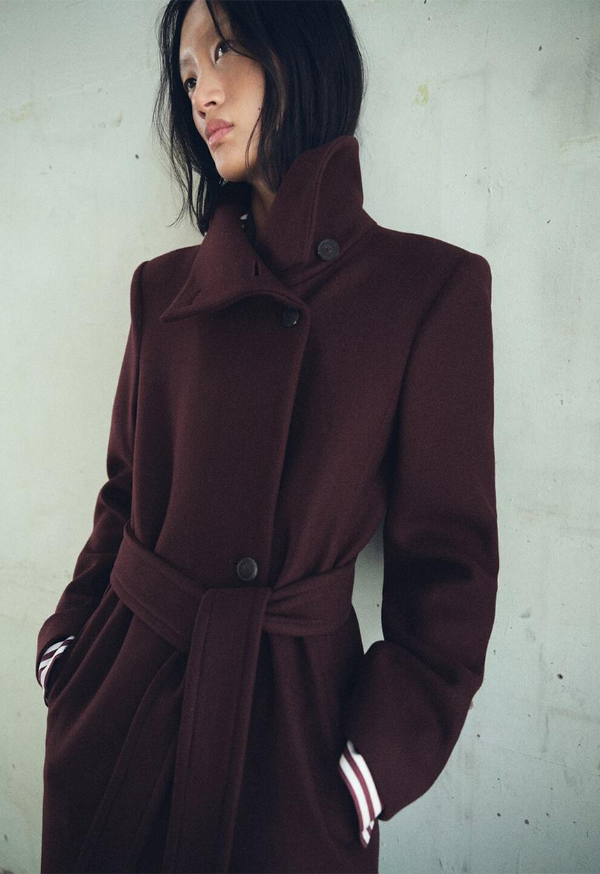 MANGO - Abrigo sirenita - dark red