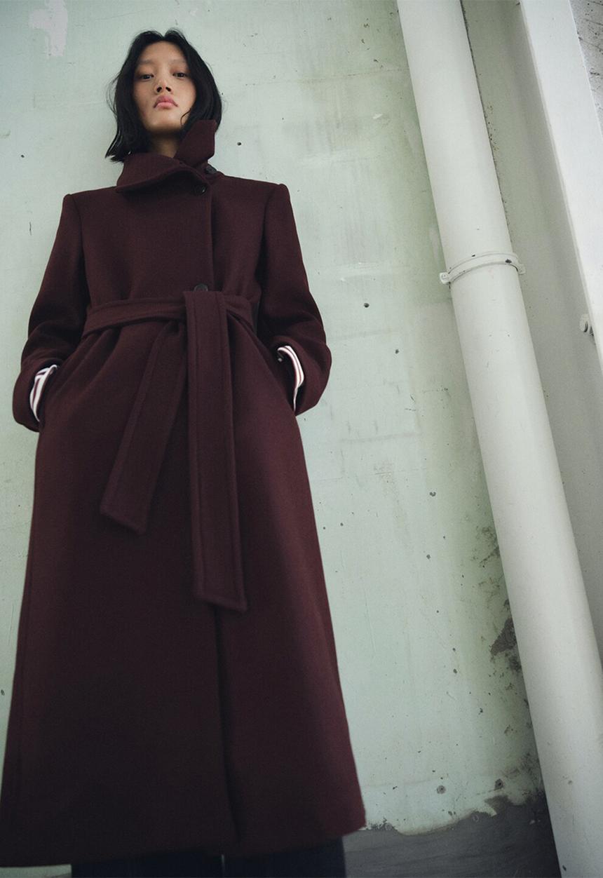 MANGO - Abrigo sirenita - dark red