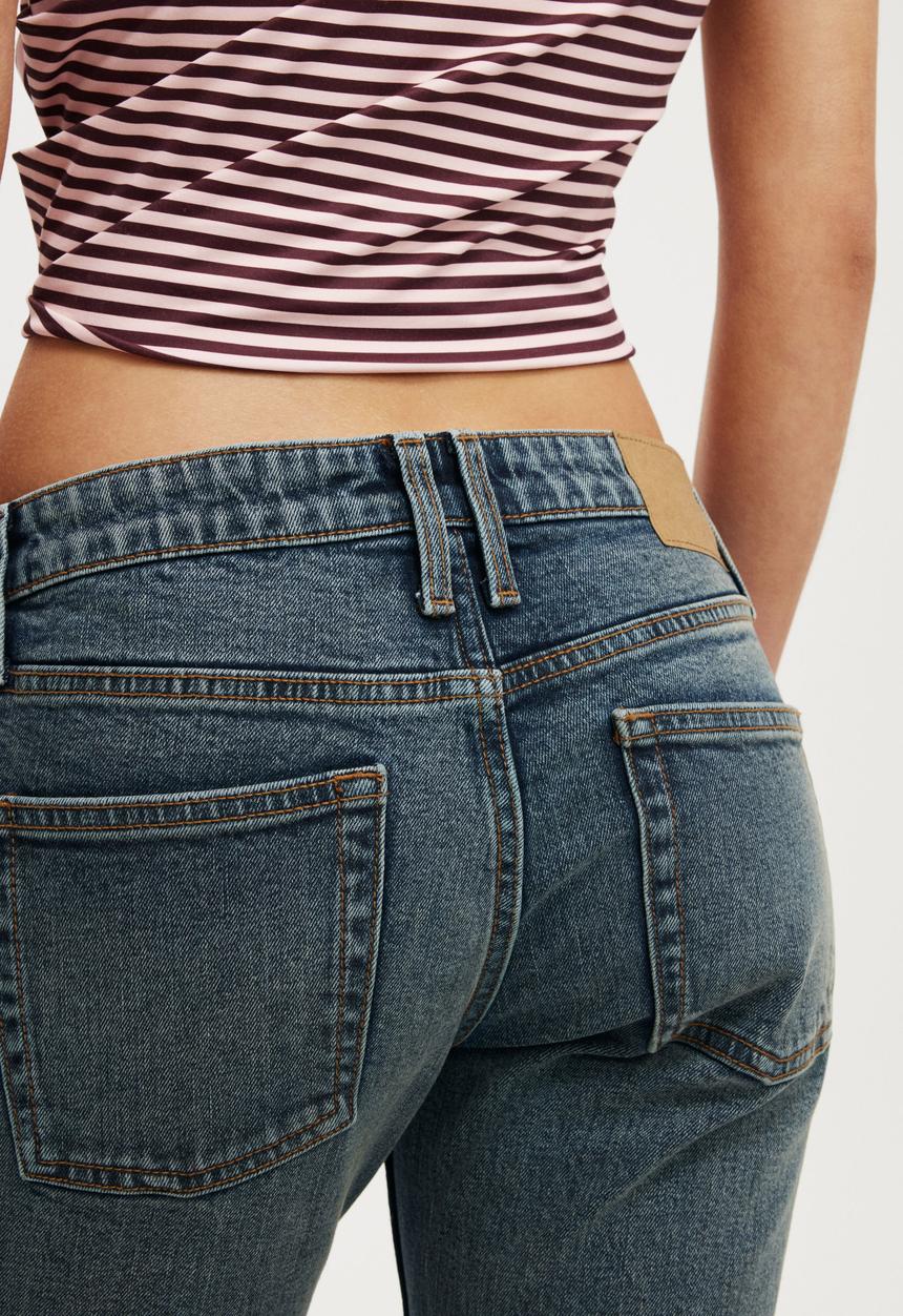 Cotton On - Low rise bootcut jean - tear drop blue
