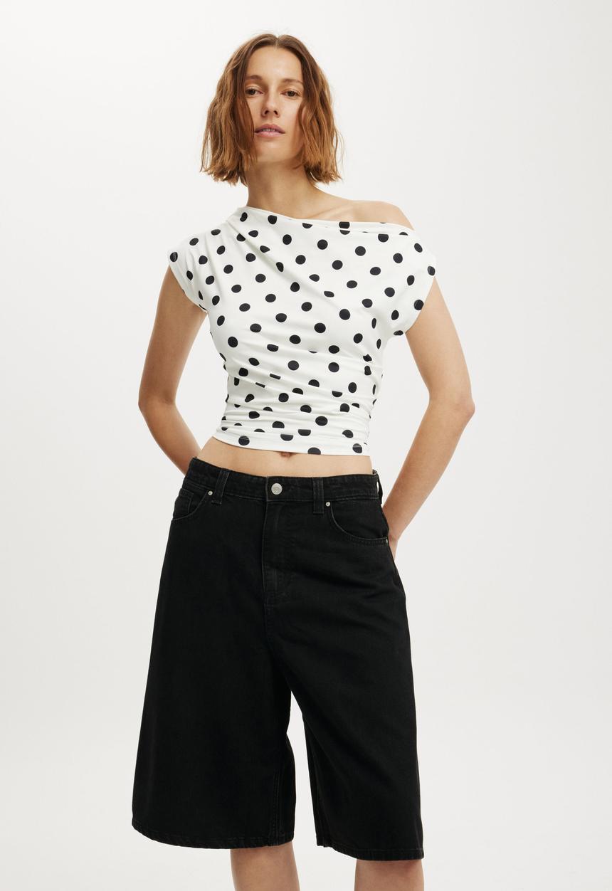 Cotton On - Lyocell Wide Denim Jort - Dire Black