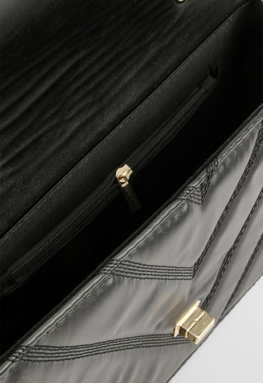 boohoo - Quilted faux leather crossbody chain bag - black