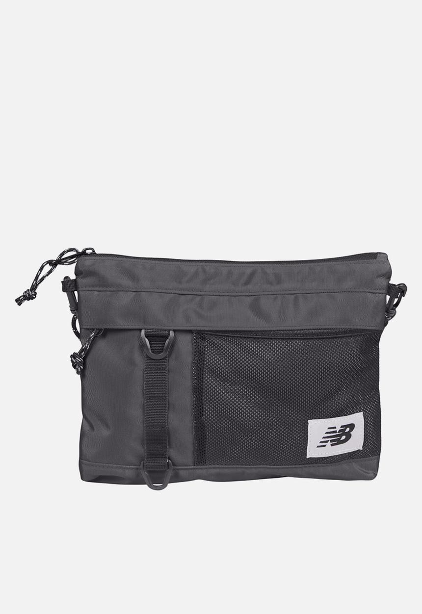 New Balance  - NB Athletics Crossbody - Black