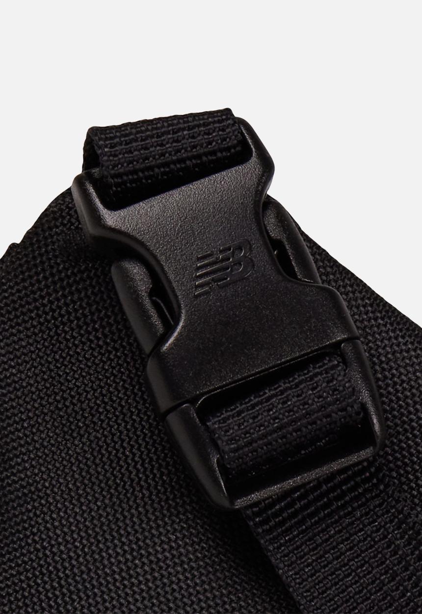 New Balance  - Essentials Sling Bag - Black