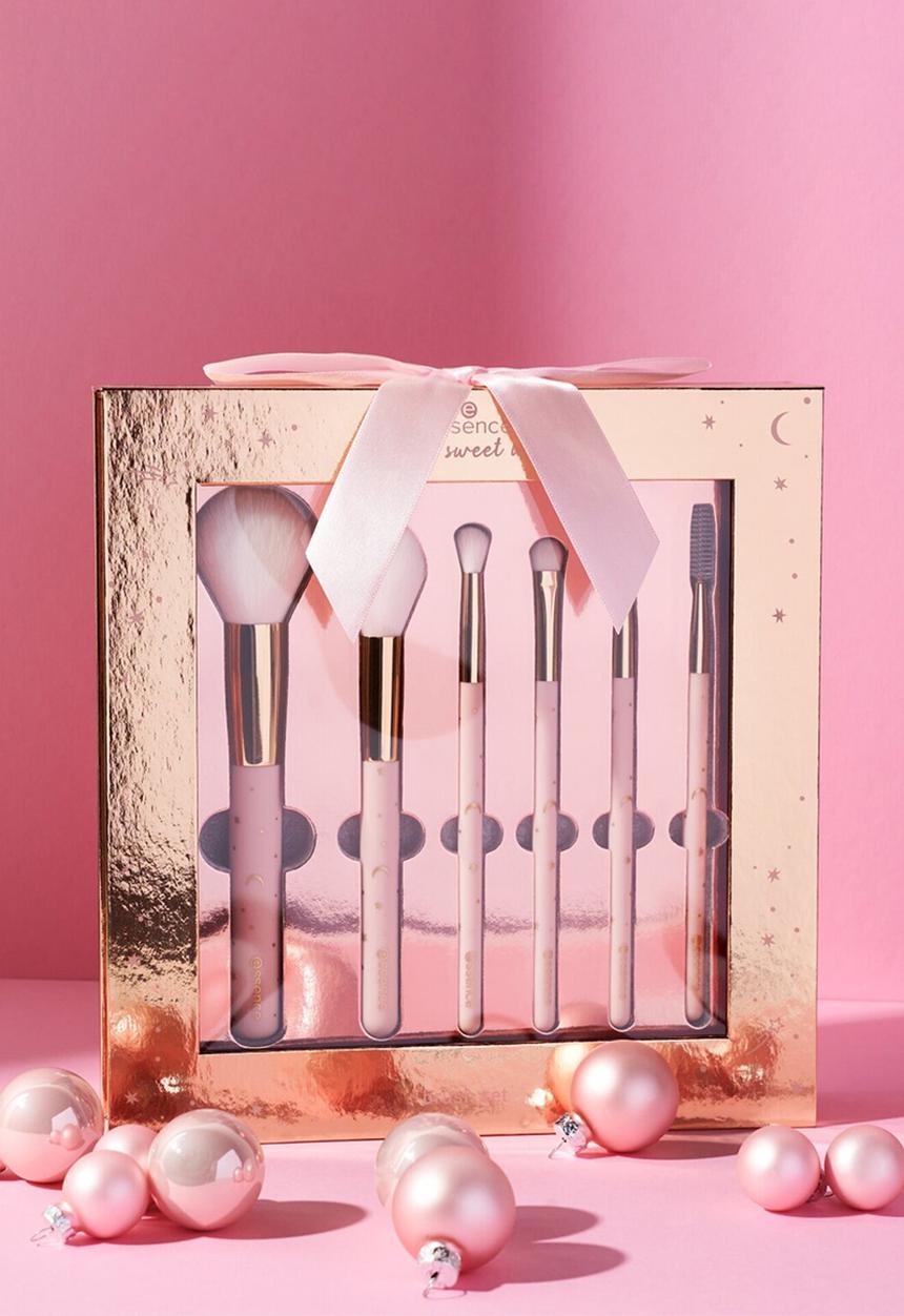 essence - Merry Sweet Wishes Brush Set