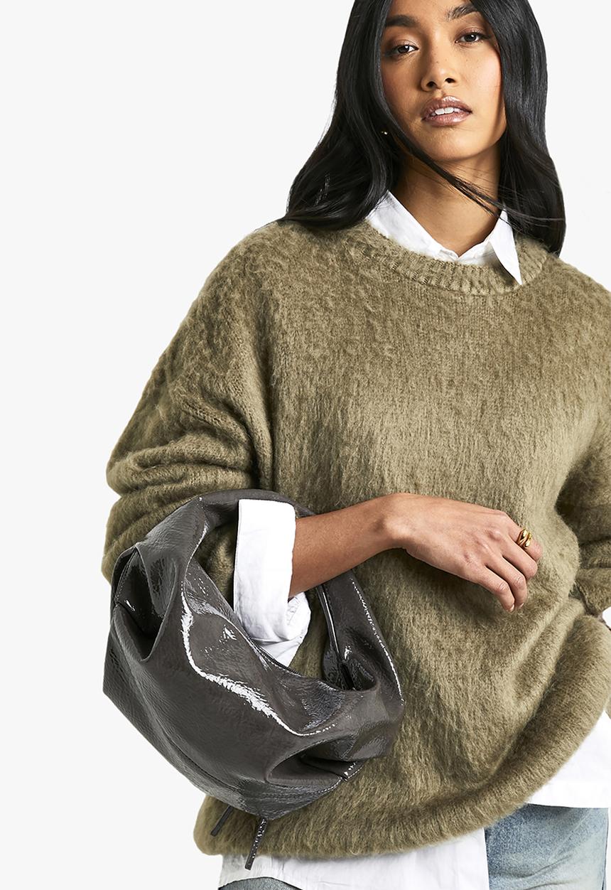 boohoo - Textured patent slouchy grab bag - charcoal