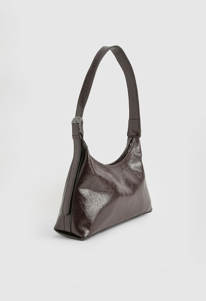 boohoo - Western buckle patent pu shoulder bag - chocolate