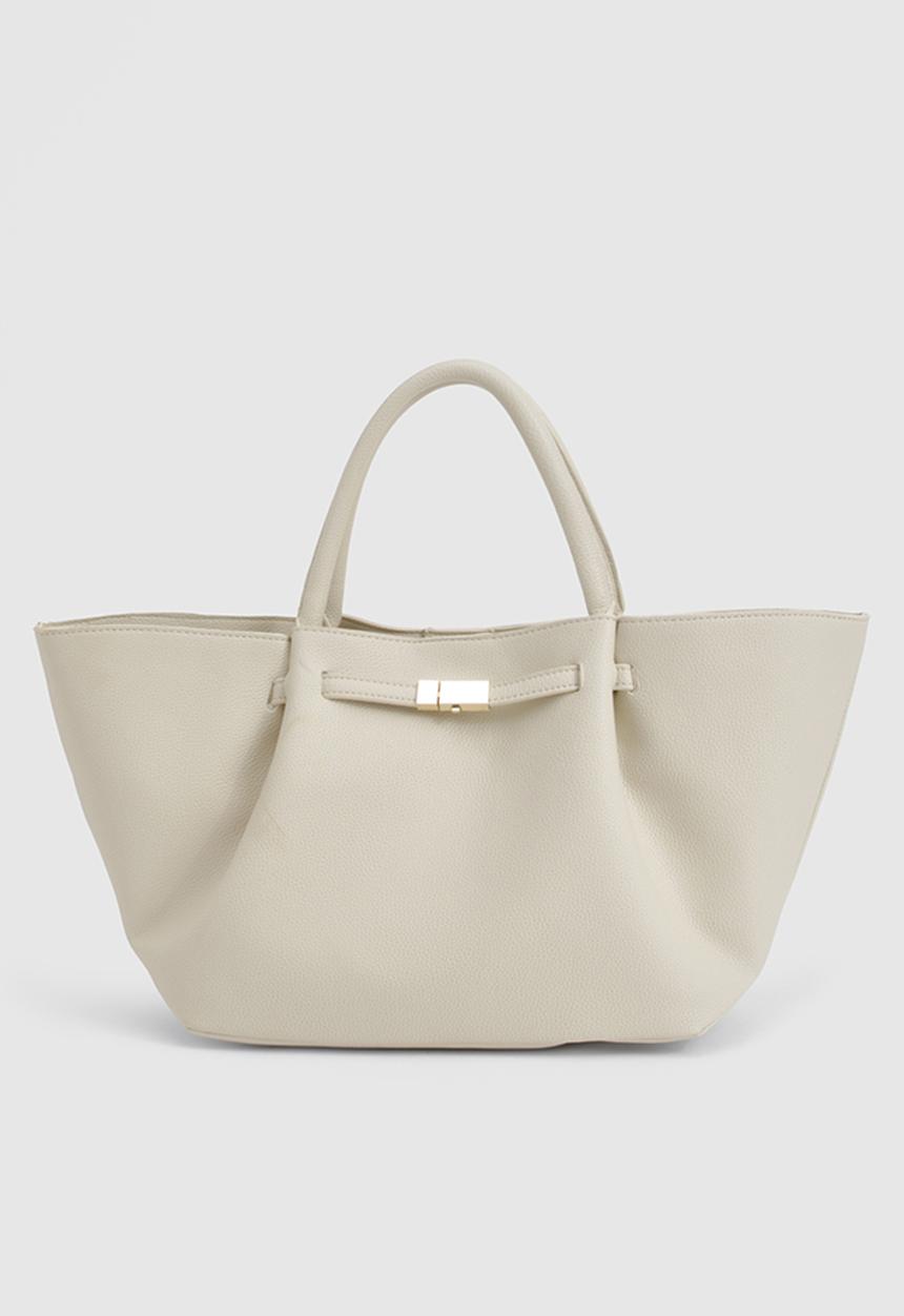 boohoo - Clasp detail textured pu tote bag - cream