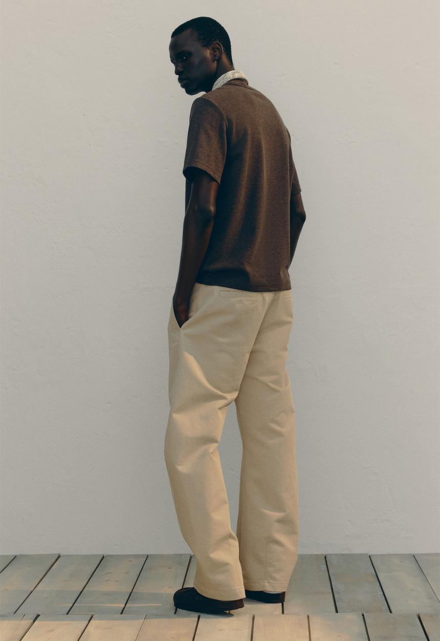 H&M - Regular fit waffled T-shirt - dark brown